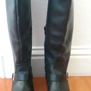 Womens size 6 1/2 riding boots